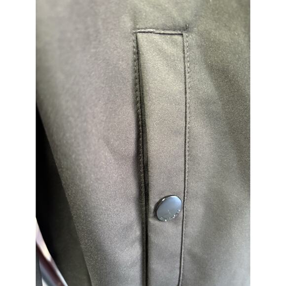 NWT Tommy Hilfiger Men's Lightwieght Jacket. Color Black Size Medium - Picture 6 of 11